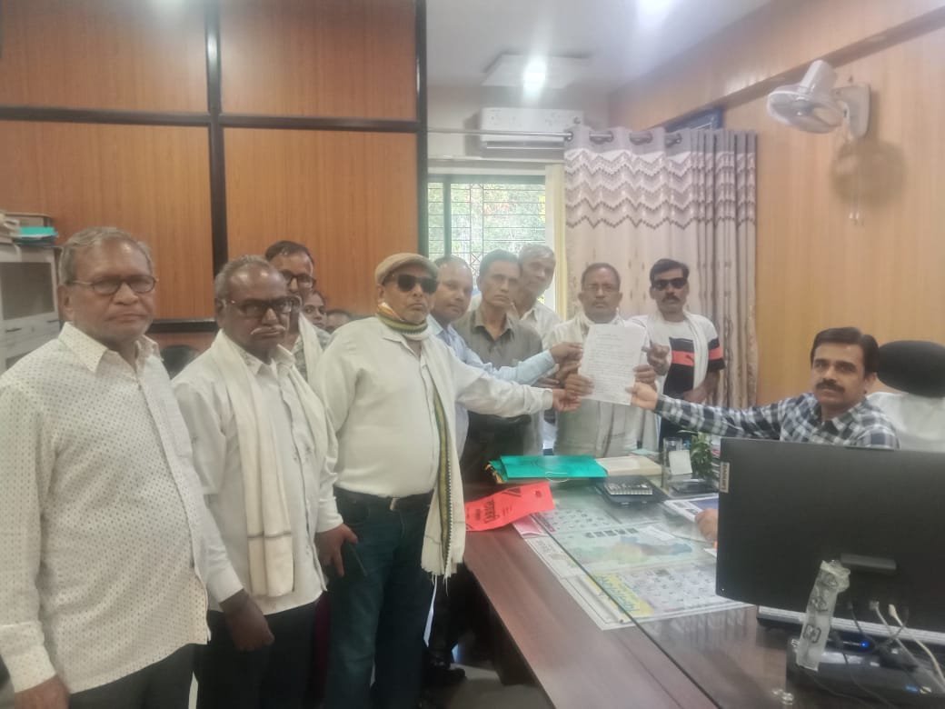 🔁अपंग निराधारांना अन्न पुरवठा व विविध शासकिय घरपोच मिळावे -अपंग व निराधारांचे जिल्हाधिकारी मार्फत प्रधानमंत्री ना निवेदन