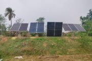 चक्रीवादळाने नविन सौर उर्जाचे एन्गल तुटले. नुकसान भरपाईची मागणी