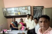 एस. आर. गिरी मुख्याध्यापिका यांचा सेवानिवृतीपर सत्कार