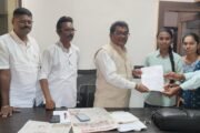 🌠भाजप प्रदेश उपाध्यक्ष माजी आमदार ⏏️डॉ देवराव होळी यांच्या गडचिरोली येथील जनता दरबारात नागरिकांनी मांडल्या समस्या